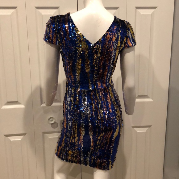 NEW size M sequin mini dress - Picture 6 of 7